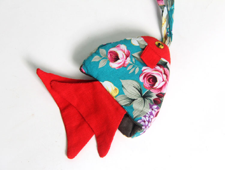 佈藝金魚鑰匙扣包