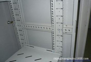 钣金加工，激光水切割加工，铝型材加工，室内外金属制造，焊接