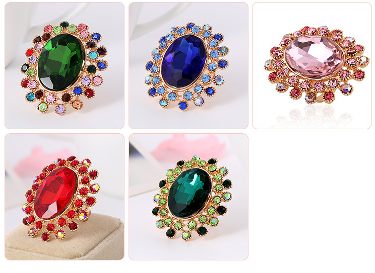 Hot Retro Full Diamond Crystal Glass Adjustable Ring Wholesale Nihaojewelry display picture 3