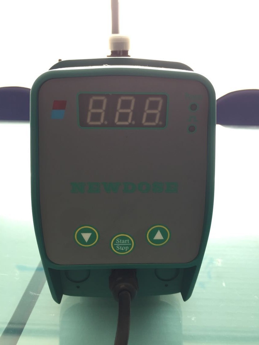 新道茨 DC-09-03-L 系列手动调节电磁隔膜计量泵