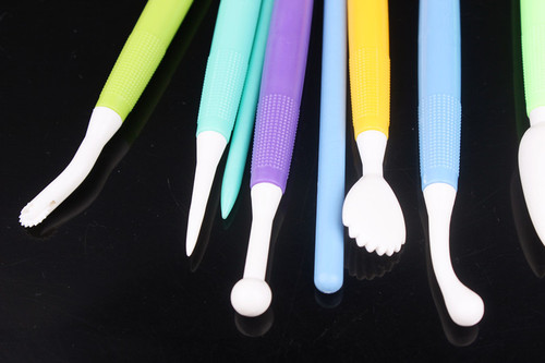 New 9-piece set of colorful carved fondant cake carving pens, sugar flower tools, DIY pastry baking decoration molds