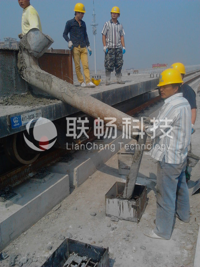 1、无锡混凝土基座浇筑