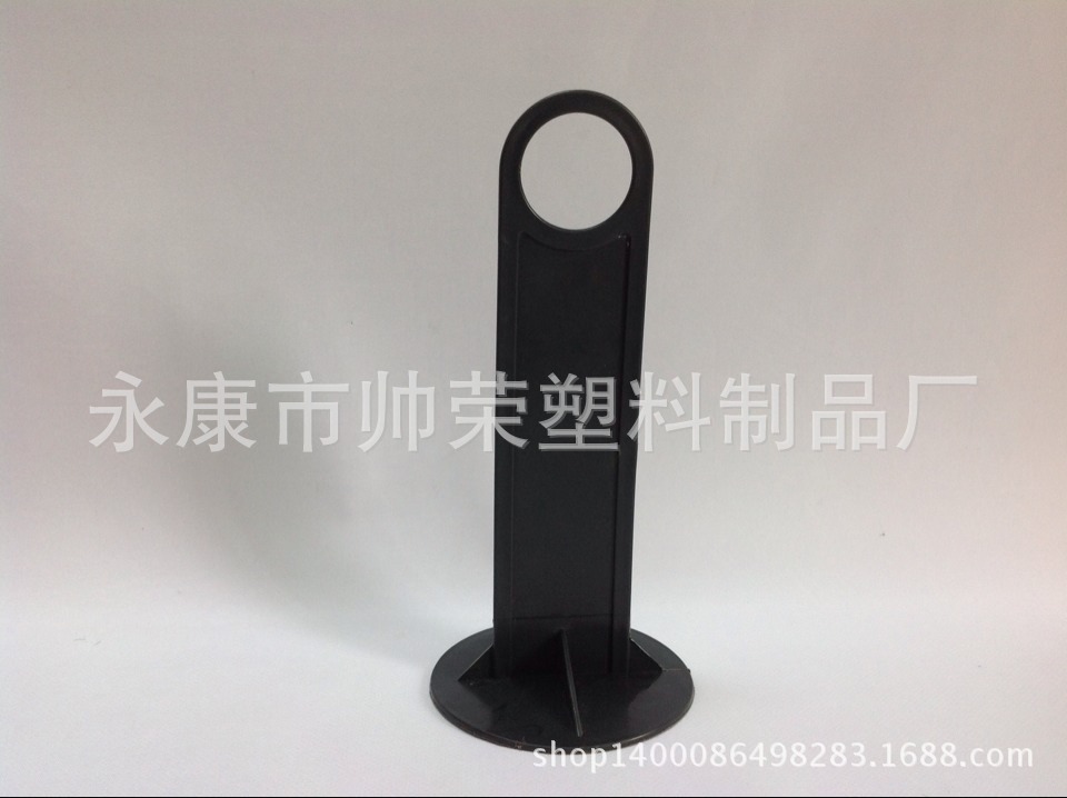 438F662740E5FB3CE0649A4B63F29C