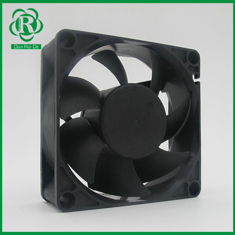 供应 批发DC直流轴流DR7025B24H工业散热风扇 70x70x25mm