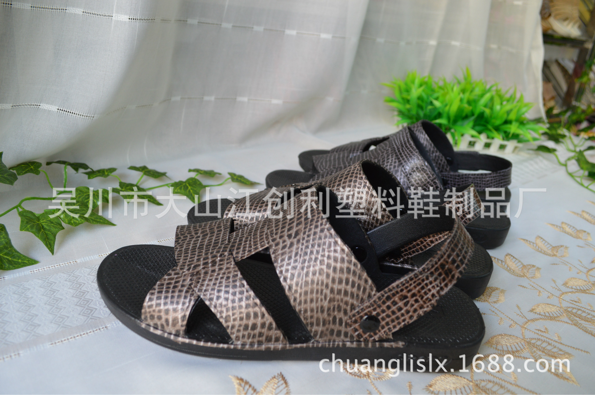 廠傢批發pvc一次成形吹氣印花塑料大男涼拖兩用鞋333-1夏天高檔