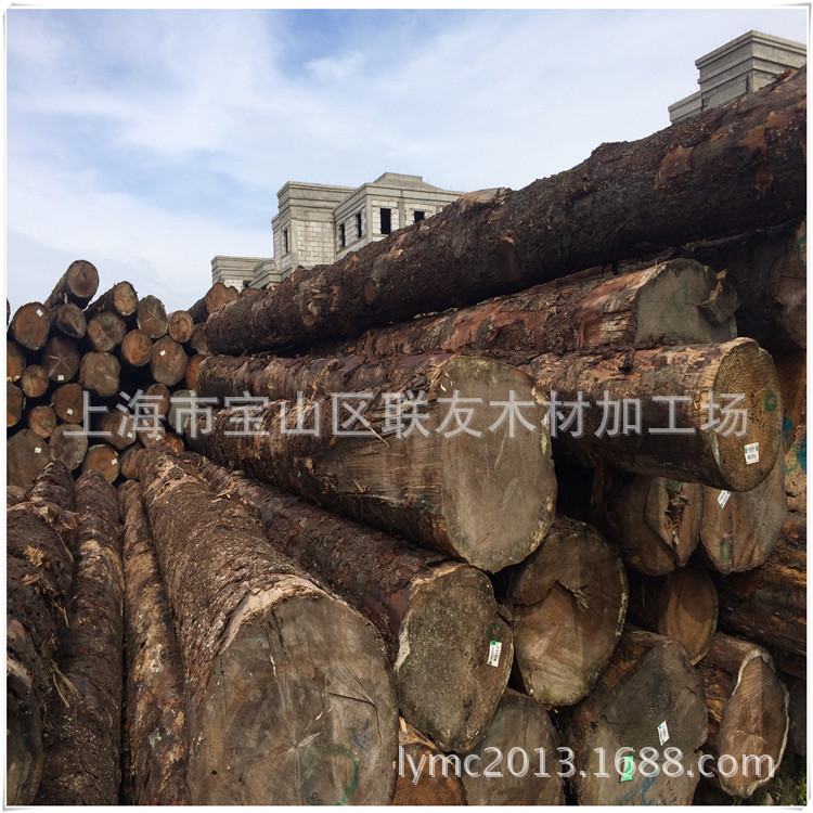 港口供应批发云杉原木 铁杉原木大口径原 仿古建筑木材 寺庙圆木-阿里巴巴