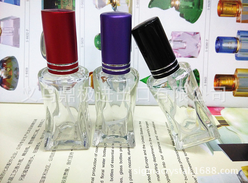 厂家直销FX103散装玻璃香水瓶 小瓶子喷雾 喷雾瓶现货 走珠玻璃瓶