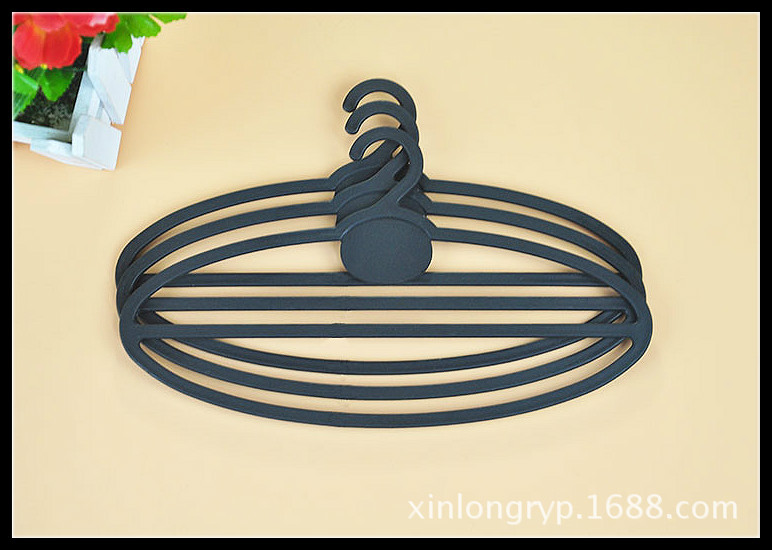 2443301141_1330467812