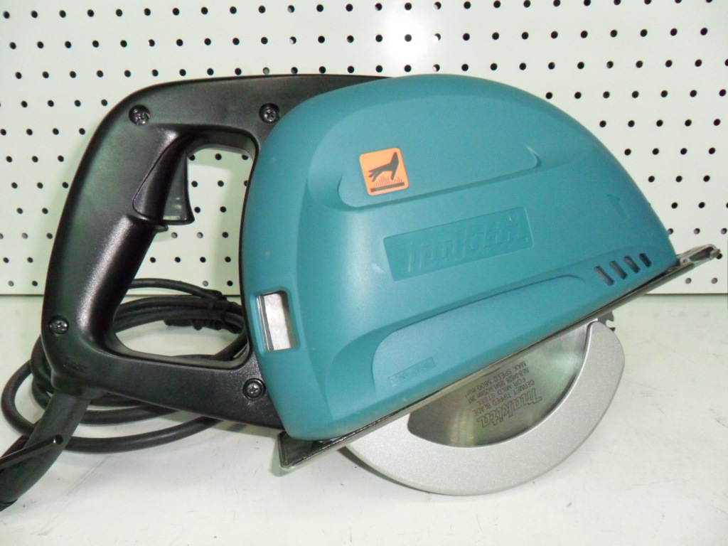 makita牧田金属切割机4131 7寸手提锯 切割金属圆锯 185锯