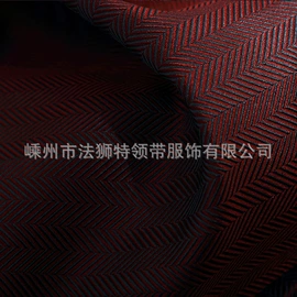 领带;领结/领花;丝巾