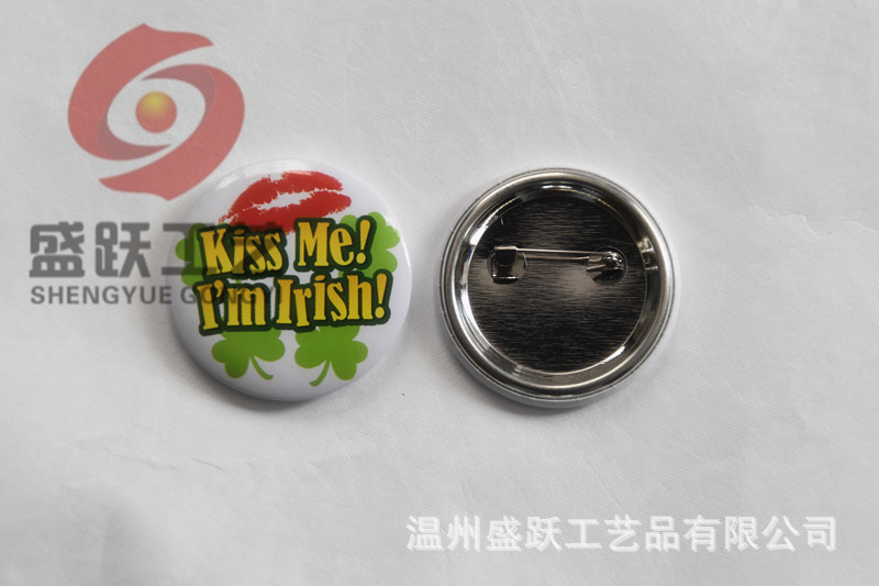 马口铁套装胸章