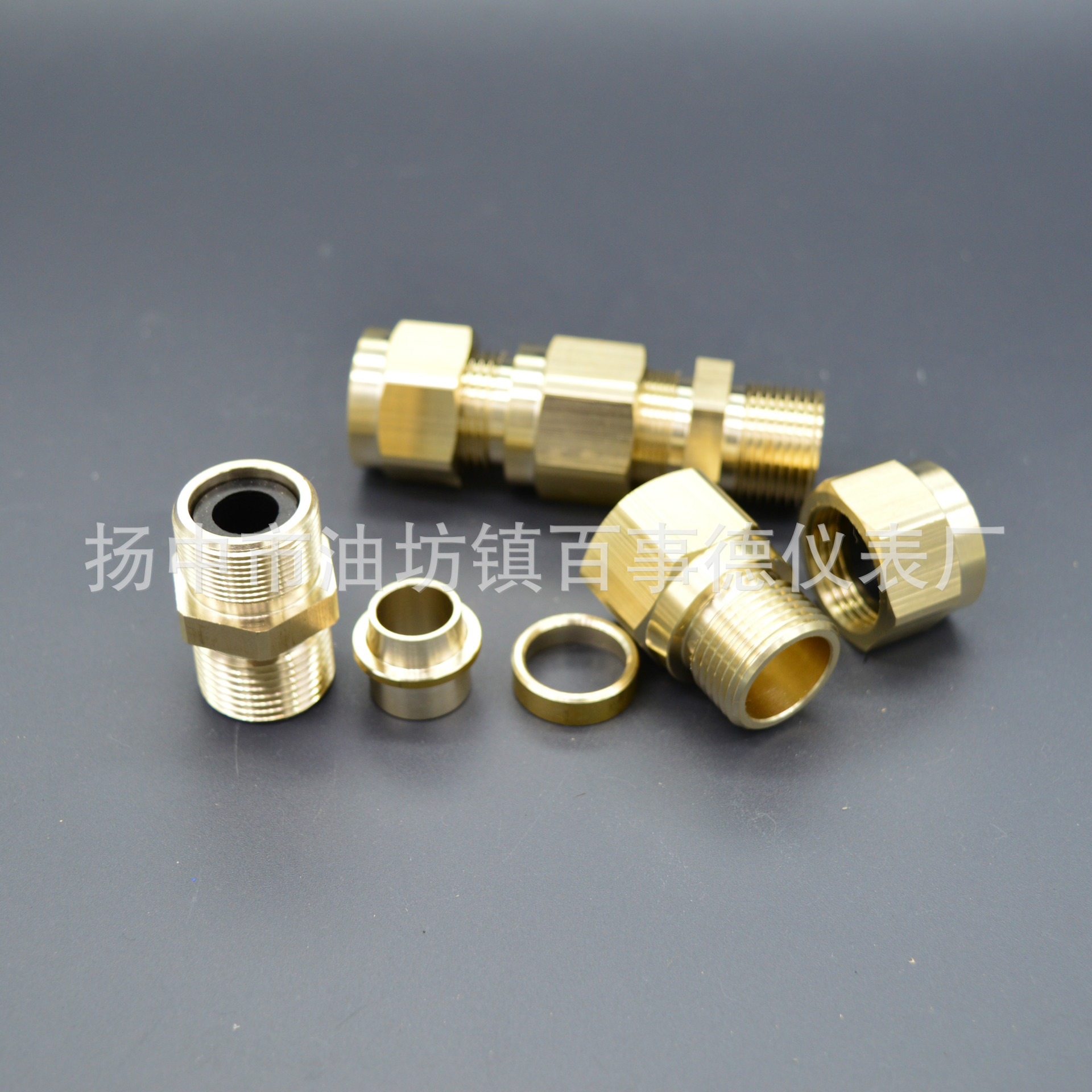 供应3/4黄铜铠装电缆接头格兰头黄铜防水填料函