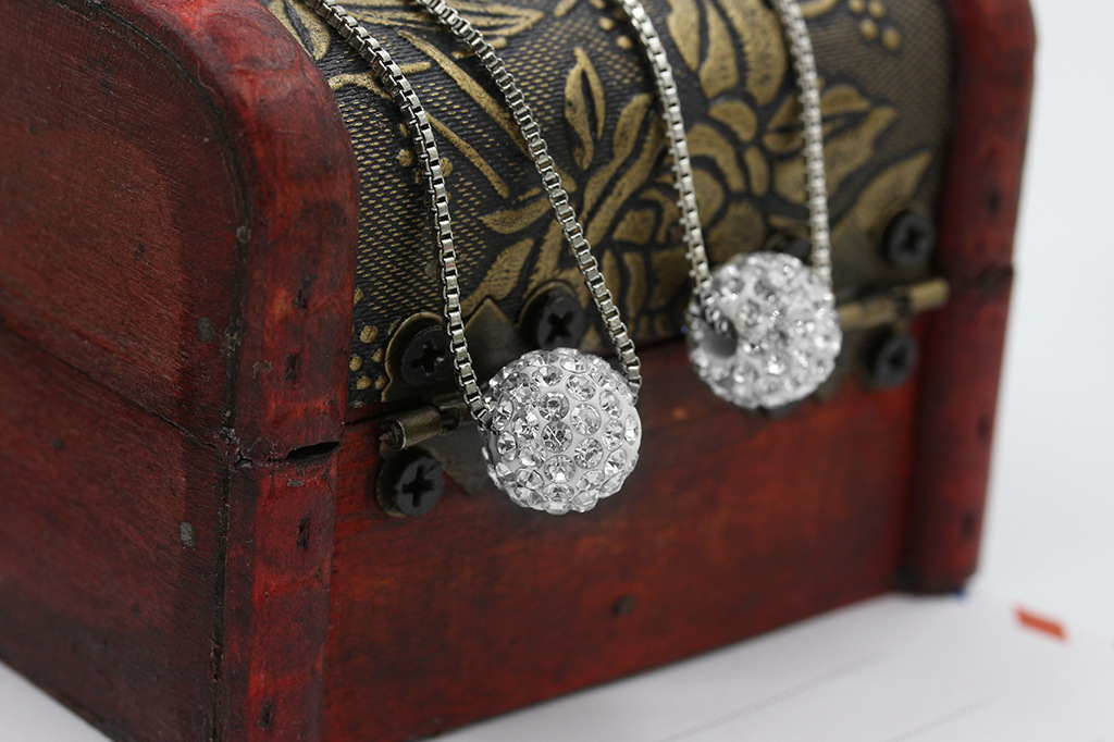 Collier De Perles De Boule De Diamant Exquis display picture 3