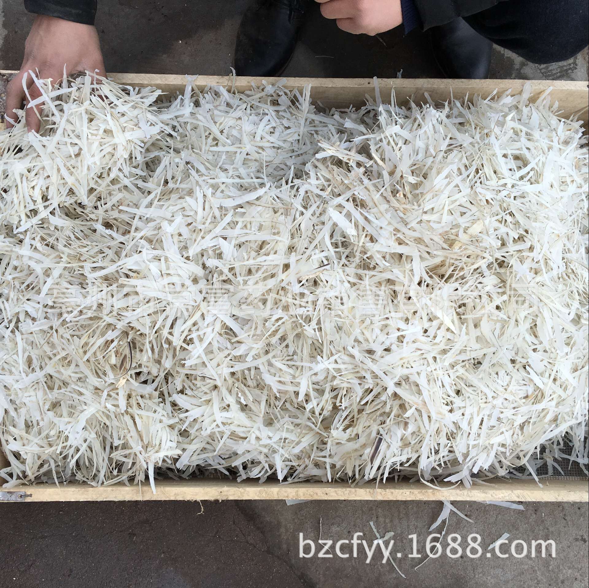 Goat Horn Shreds Yang Jiao Si 500g Dried Traditional Herb Slices for Decoction and Culinary Use quality and texture