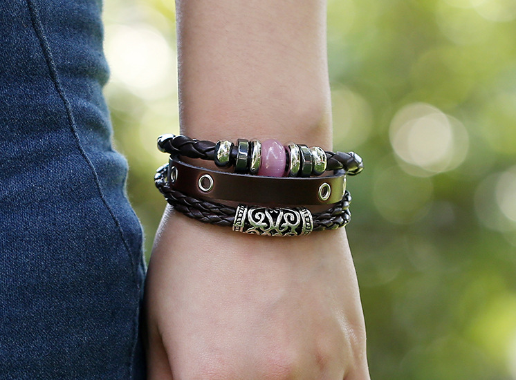 Retro personality leather bracelet fashion temperament wild beaded leather bracelet new bracelet