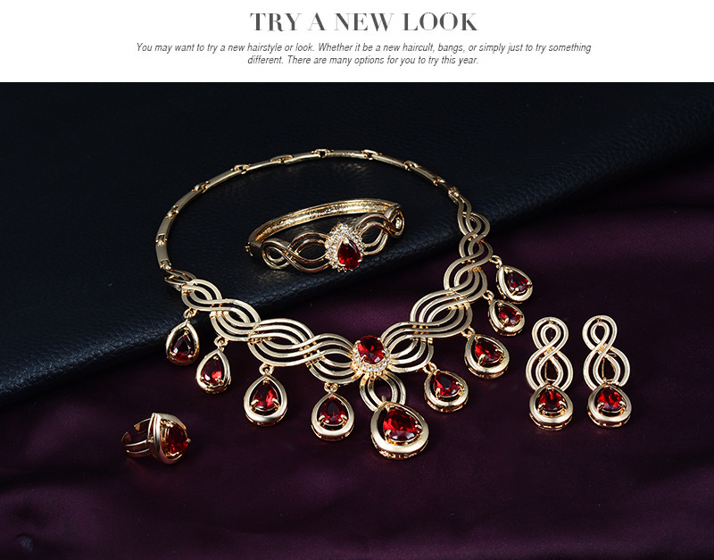 Elegant Necklace