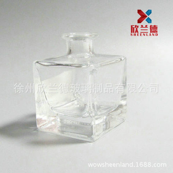 卡口方形高白料香薰瓶50ML 、90ML、 150ML、200ML