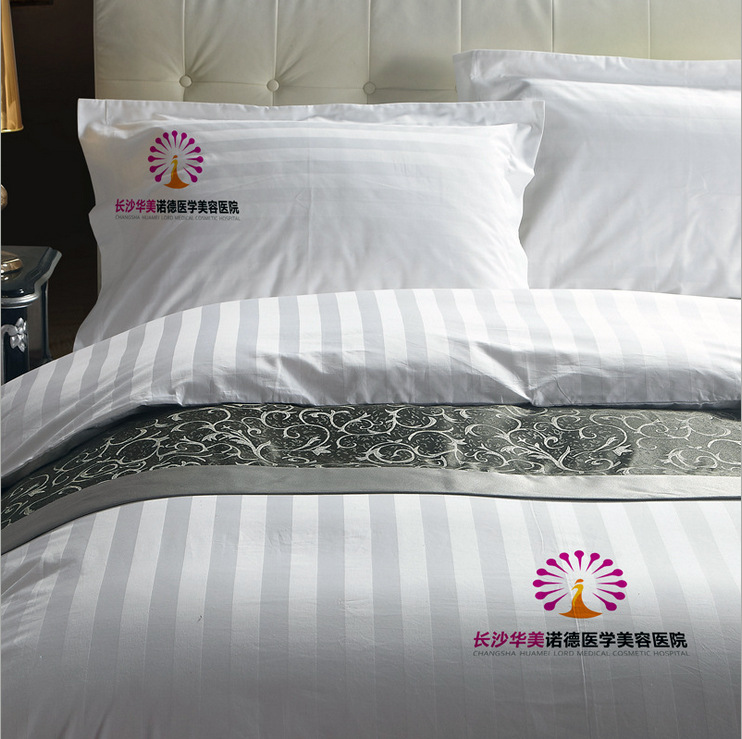 宾馆酒店床上用品批发医院会所定制印LOGO商标涤棉缎条加密四件套|ru