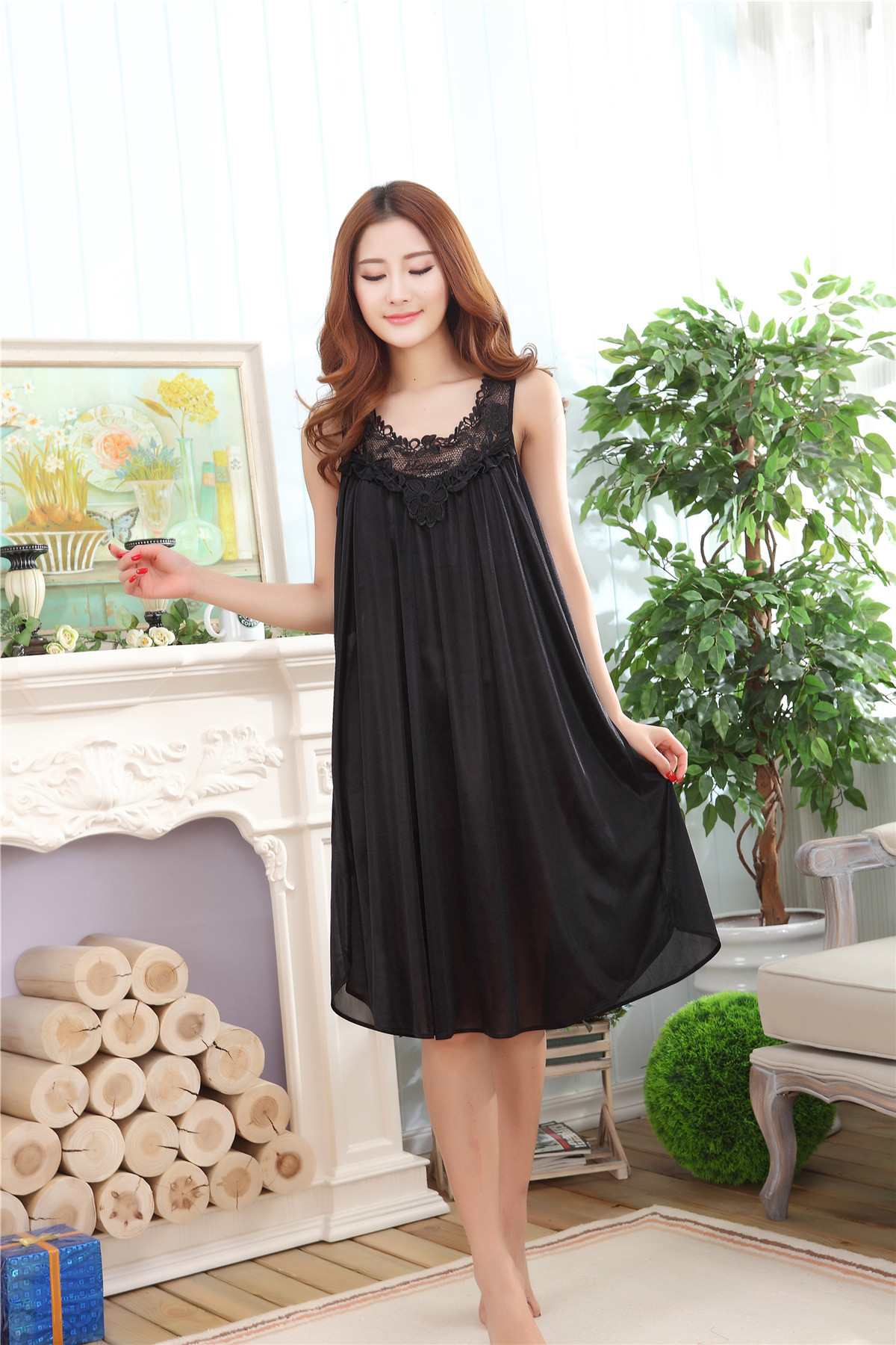 Simple Plus Size Long Sleeveless Lace Ice Silk Polyester Pajamas display picture 27