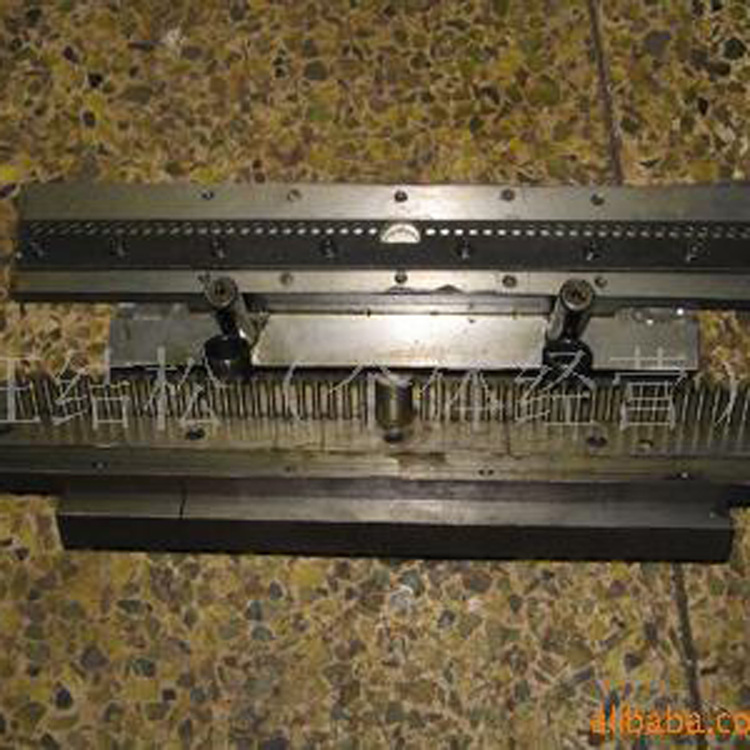 供应台挂历模具 冲压模具 塑料包装金属材质冲压模具