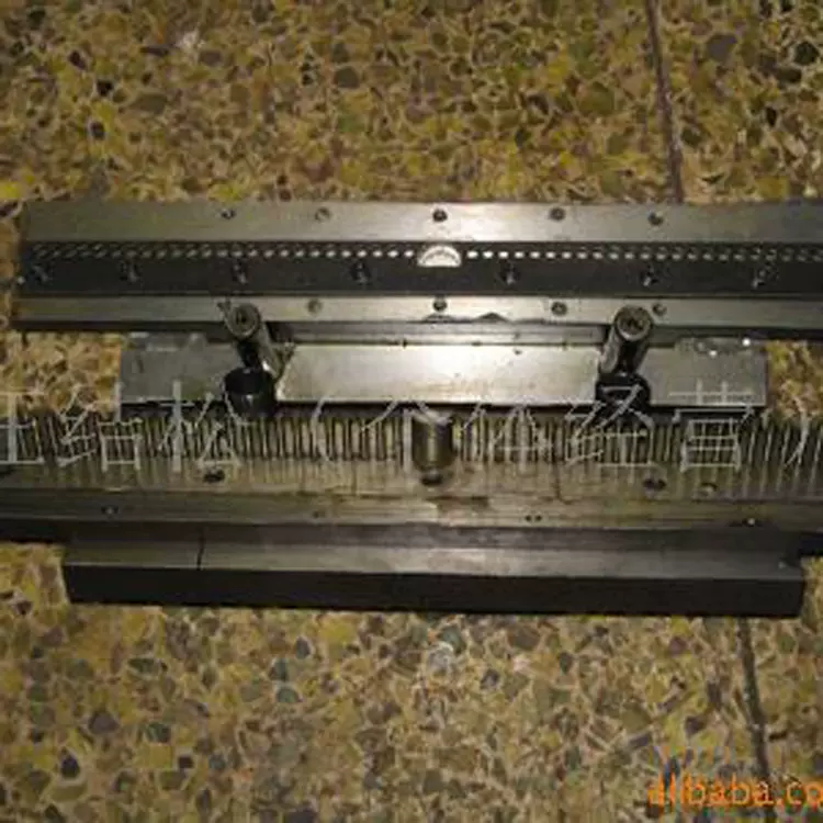 供应台挂历模具 冲压模具 塑料包装金属材质冲压模具