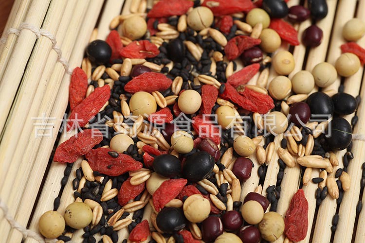 Freshly Milled Five Grain Soy Milk Base Pack Low Temperature Baked Multigrain with Goji Berry 15 Sachets quality and texture