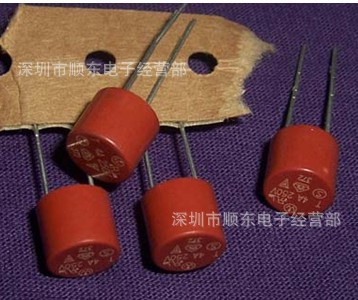 372 微型保险丝 TR5圆形T40MA 塑胶超小形PCB插件