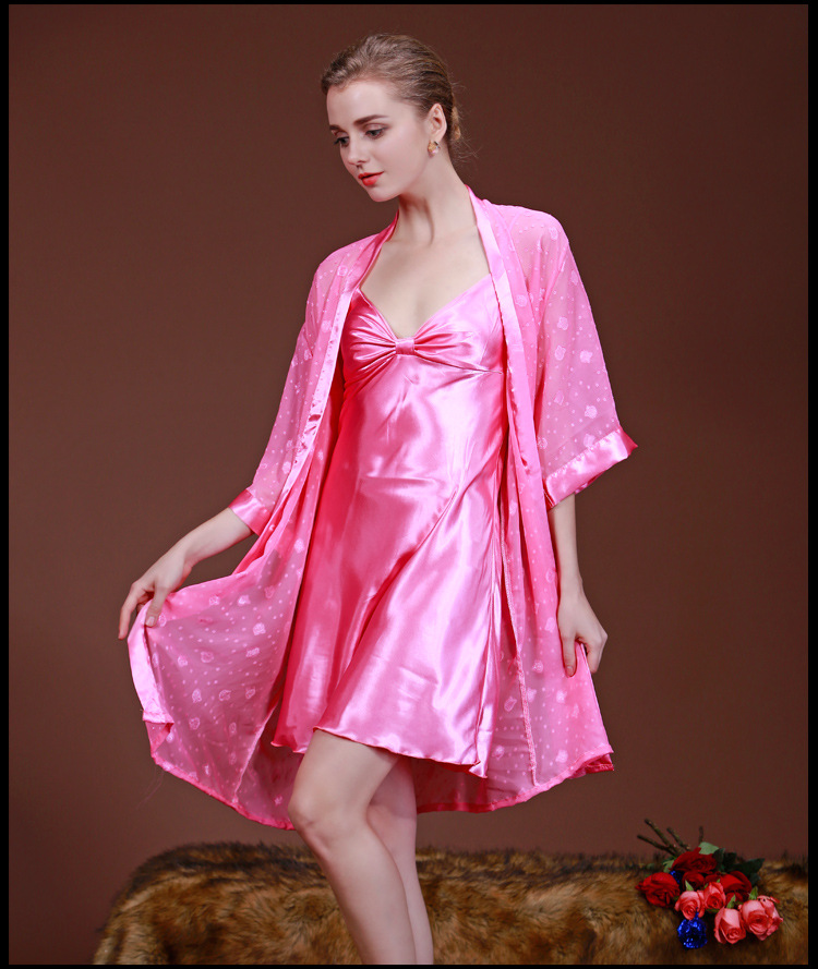 模特展示玫红_03