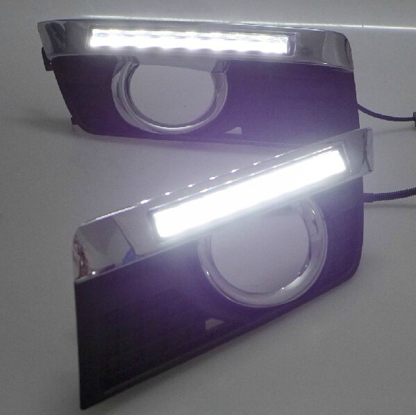 Adecuado para Cadillac SRX especial Luz de marcha diurna LED Luz de marcha diurna instalación original modificada Luz de marcha diurna