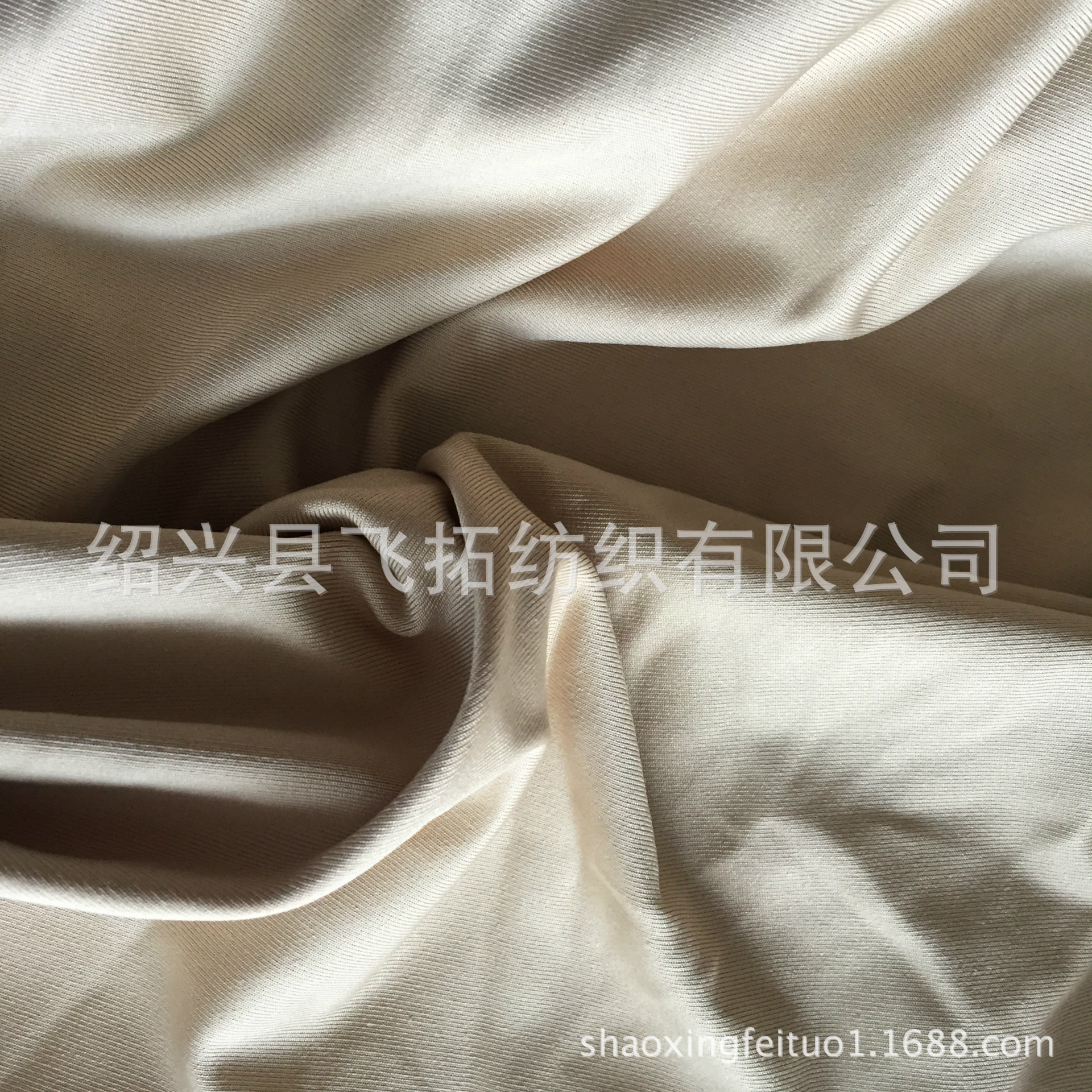 厂家直销针织低弹150D144F+70D氨纶汗布 牛奶丝 手感好弹性佳