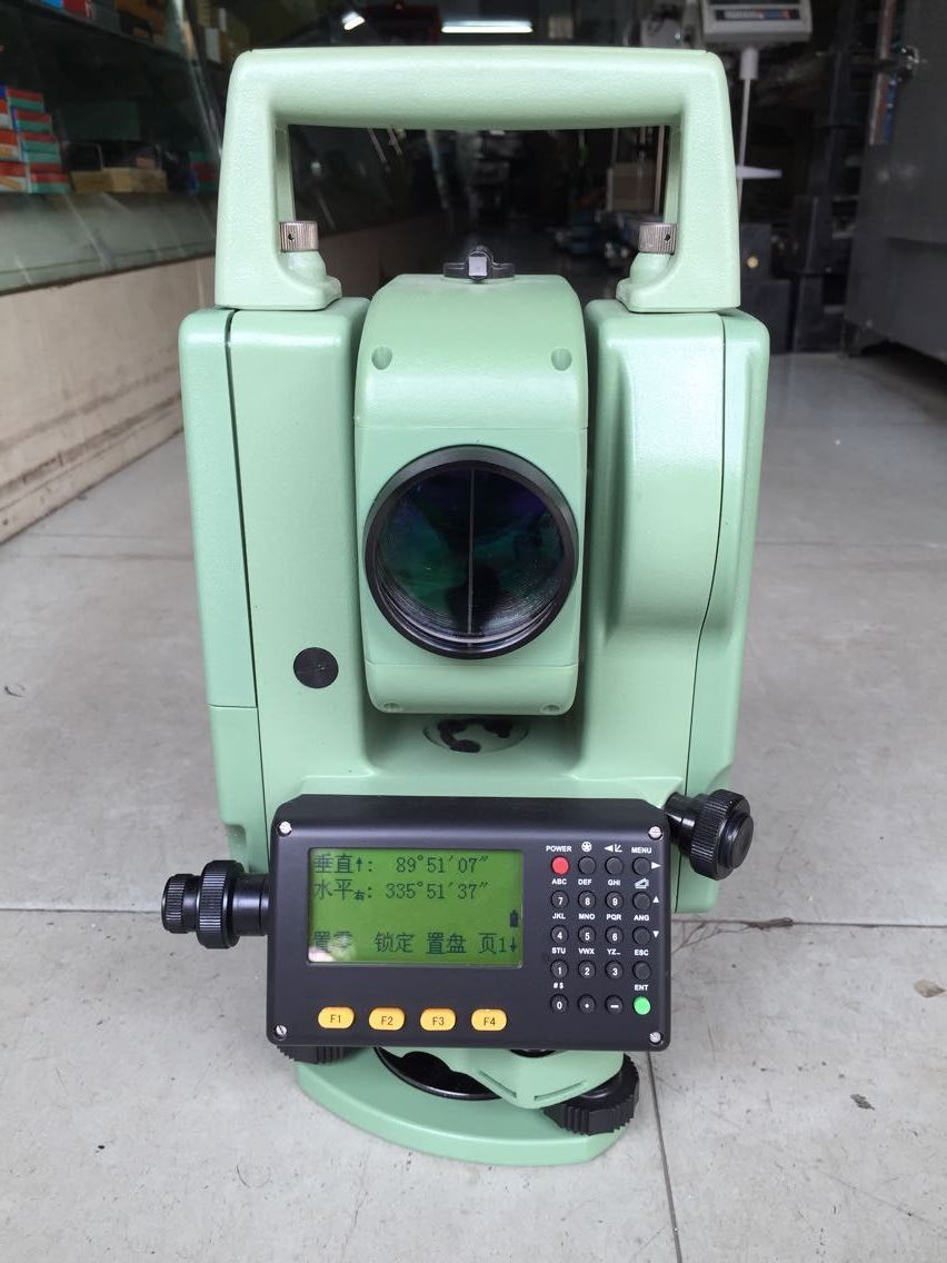 实体店常州大地全站仪DTM122NC  底下带激光
