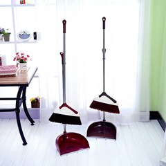 Stainless steel broom set for home use, consisting of a soft bristle broom and a dustpan, a set of cleaning tools for wholesale