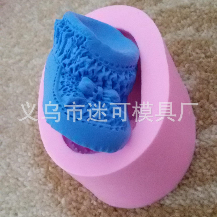 Zapatos de cerámica suave jabón hecho a mano molde de chocolate molde de jabón molde DIY fondant herramienta molde de la torta al por mayor