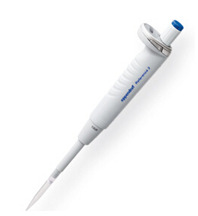 Eppendorf Reference 2 单道可调量程移液器 0.1–2.5 μL