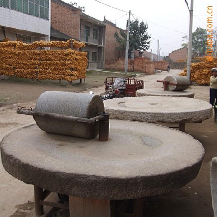 供应高品质辣椒机械易操作辣椒加工设备电动大石碾耐用全自动