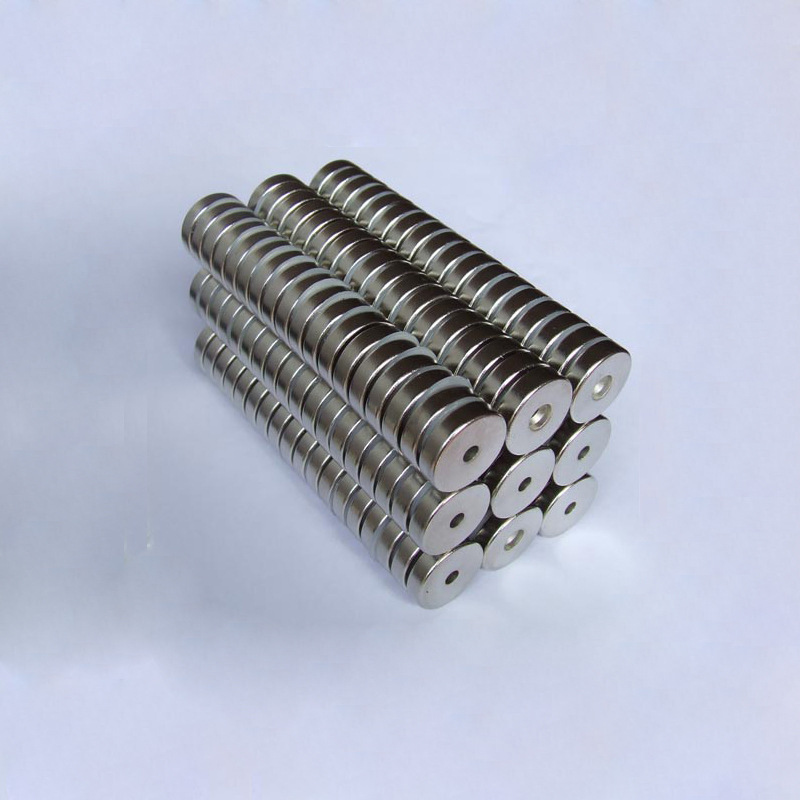 【火拼低价】强力钕铁硼 强力磁铁 小磁钢 耐高温圆形带孔N52强磁