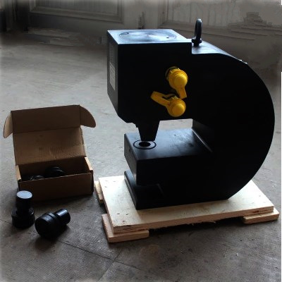 电动冲孔机CH-80液压开孔机铁板冲孔机 钢板打孔机槽钢打孔机