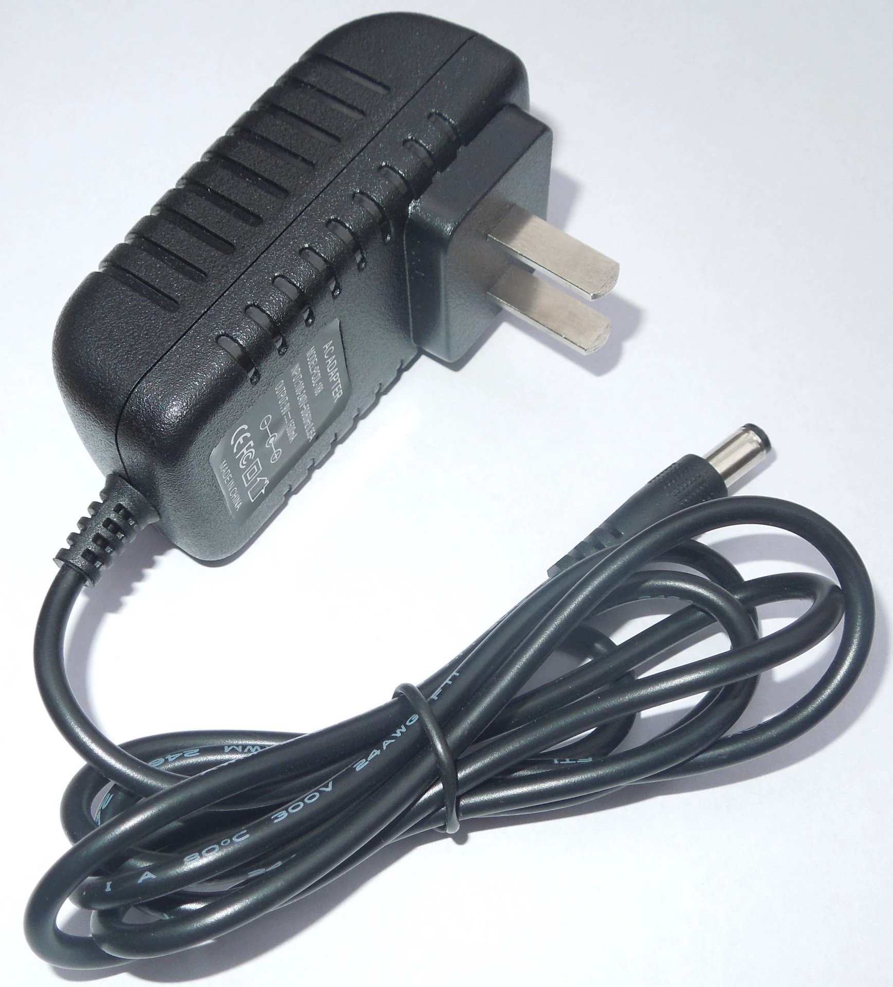 DC9V 1.5A высокое качество DC5V 12V 2A Адаптер Питания Импульсный регулируемый трансформатор питания два плоскостопия