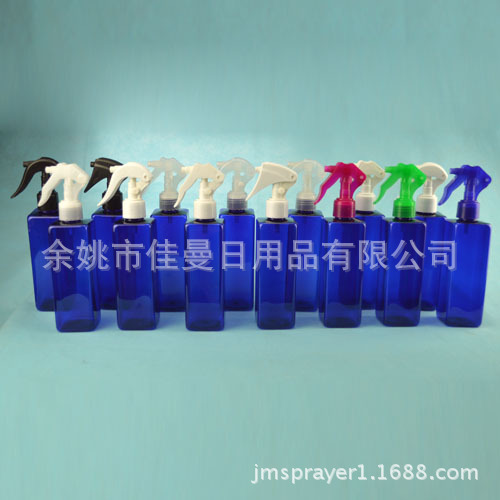 供应240ml蓝色四方瓶 手扣式浇花瓶 喷水壶 美发喷壶