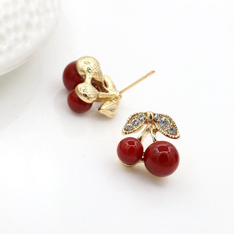 Cute Diamond Leaf Cherry Earrings display picture 2