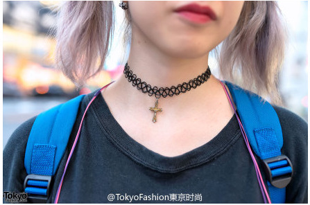 2206977570_1603906222