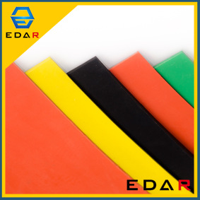 厂家直销 绿色如胶板 1m宽23.4m长  3mm厚 9卷 对应5mm样品质量