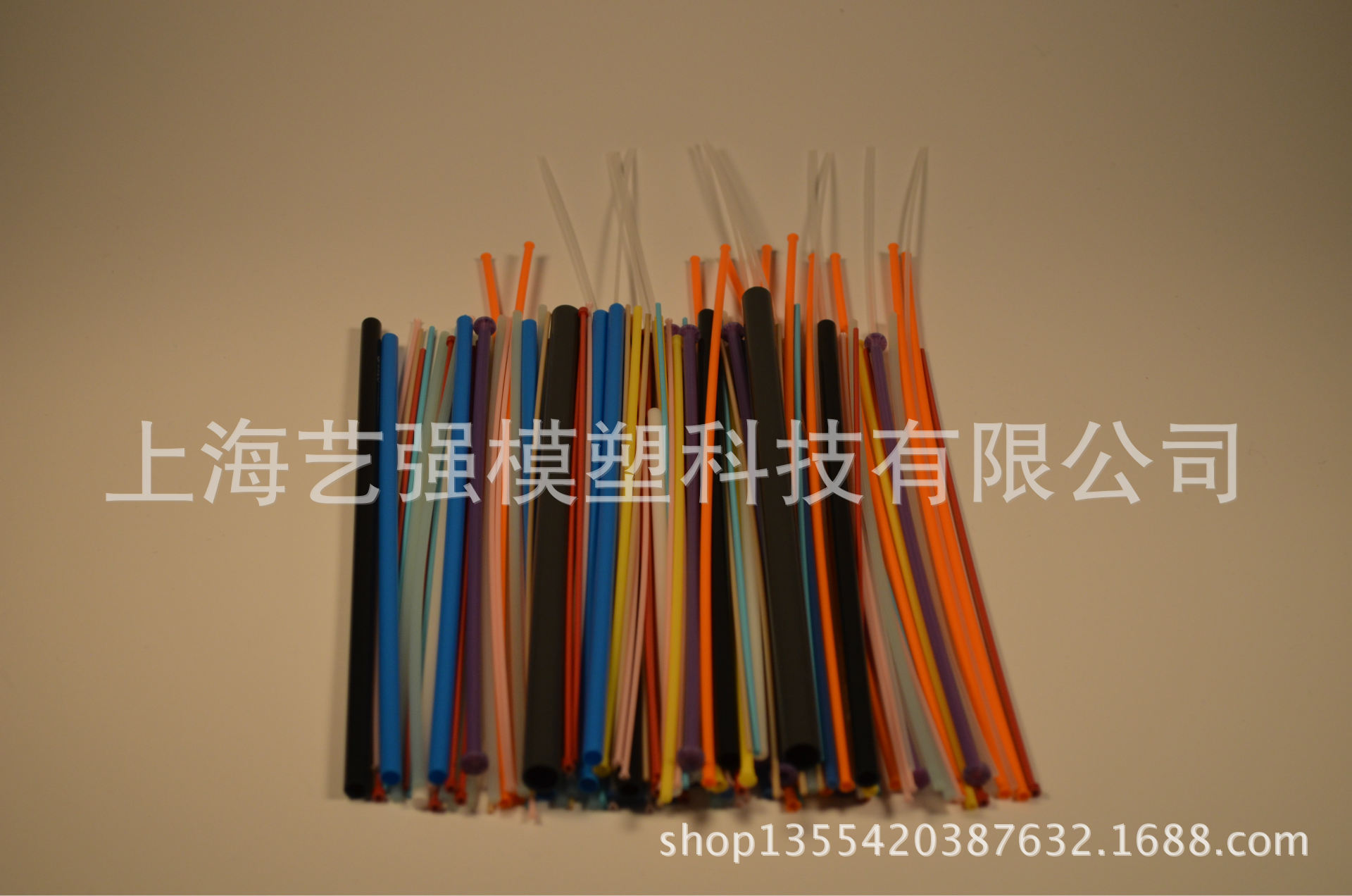 厂家批发多种颜色pvc穿线管 PVC硬管排水管ABS PP PE塑料管塑料棒