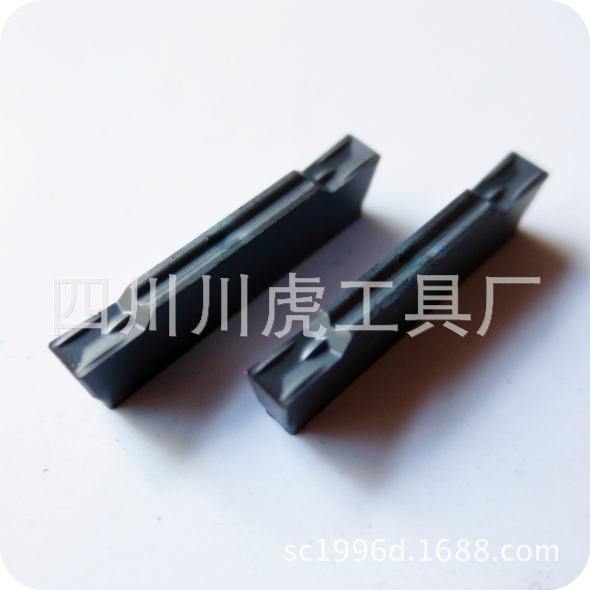 2mm切断刀片/双头槽刀片/切断切槽刀片：MGGN200-G BPG20B