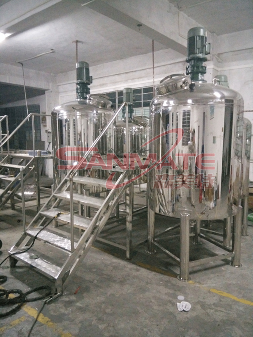 带搅拌物料储罐 不锈钢搅拌储罐 带搅拌保温储罐 化工搅拌储罐