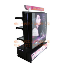 化妆品货架 哎呀呀屈臣氏时尚橱窗中岛