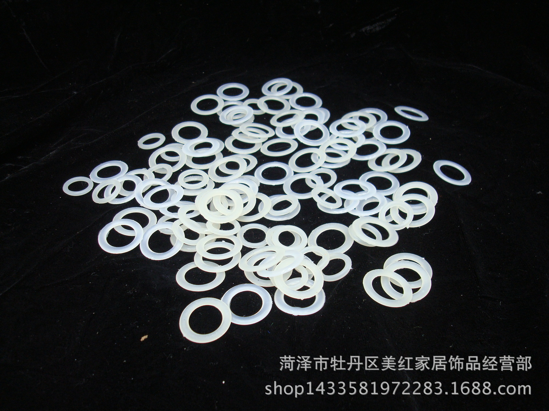 Plastic hook loop for truck curtain triangle hanging tassels, 2cm diameter plastic ring, O-shaped washer
