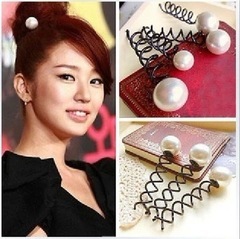 Manufacturer's Korean version flower bud headband ballerina head pearl spiral clip rotating hair clip wholesale set of one pair