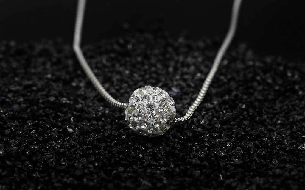 Collier De Perles De Boule De Diamant Exquis display picture 11