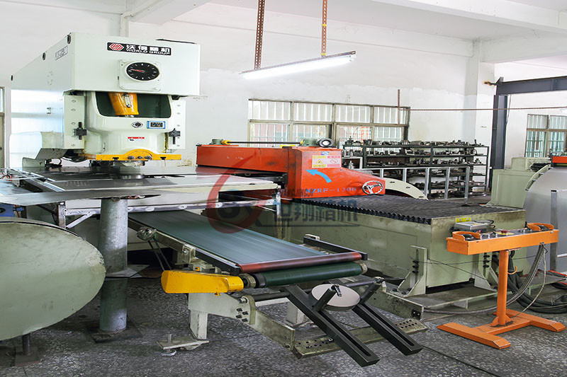 偏擺送料機(jī)圓片沖壓送料機(jī)生產(chǎn)線優(yōu)勢 0371816 副本